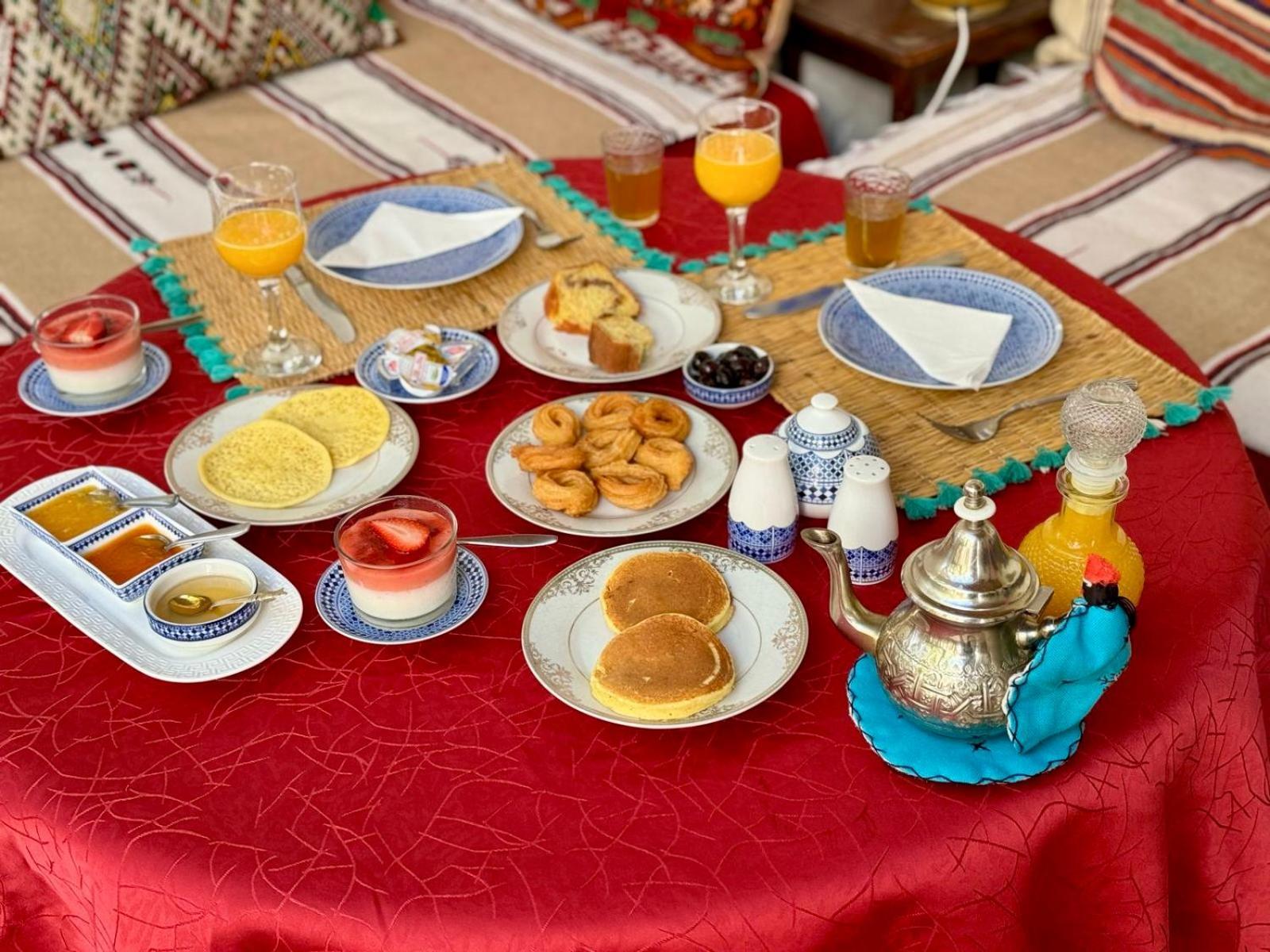 Riad Oasis D'Asilah Eksteriør billede